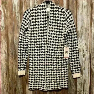 Chico's Black and White Houndstooth Women's Jacket